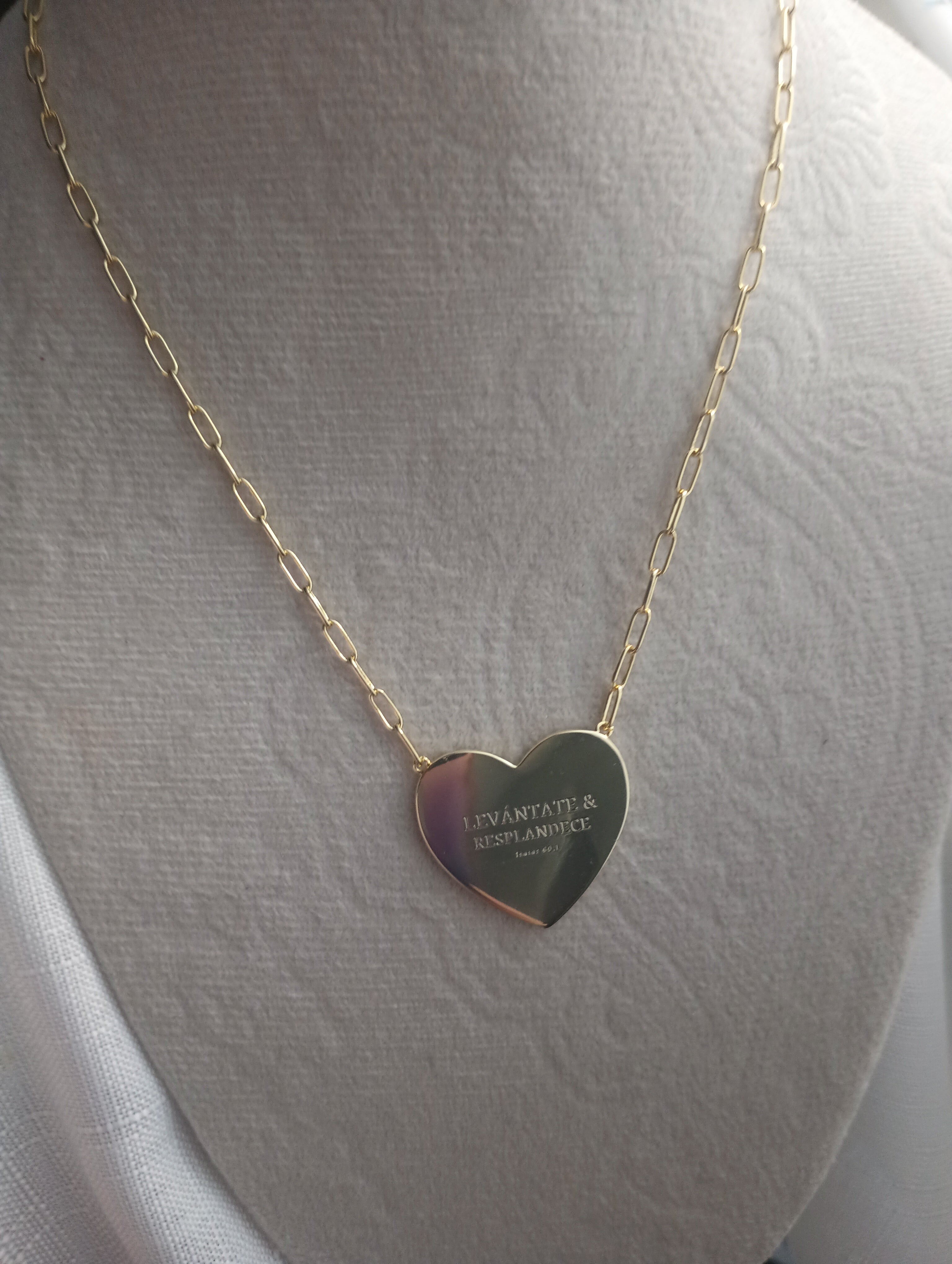 Cadena LEVÁNTATE Y RESPLANDECE