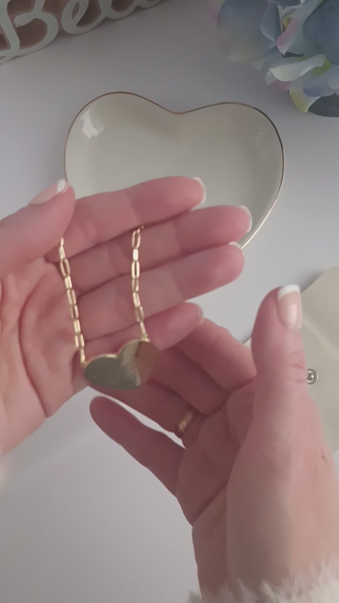 Cadena LEVÁNTATE Y RESPLANDECE